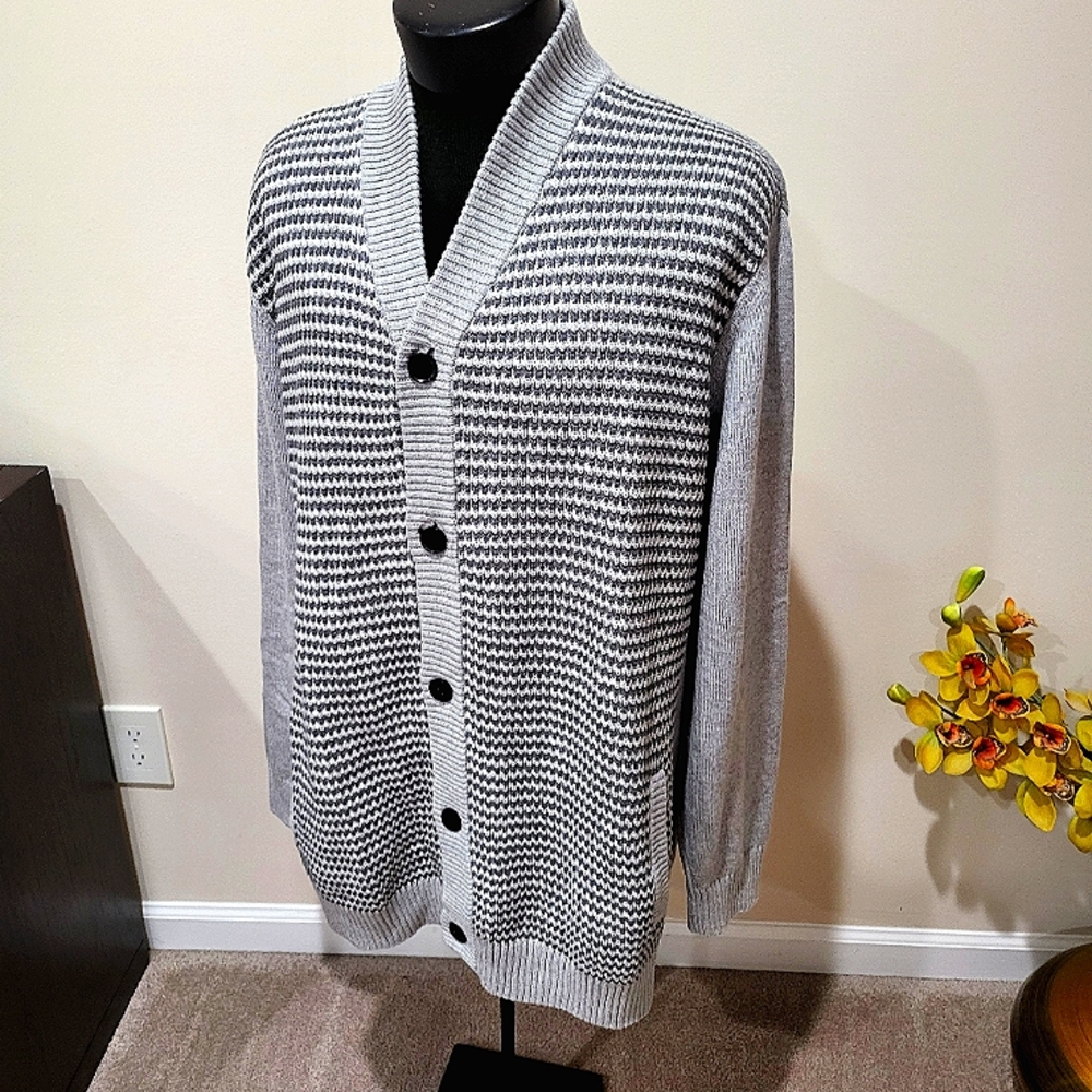 Alfani men's sweater,XLT big @tall ,buttonup, V-Neck, 100%cotton, ribbed knit